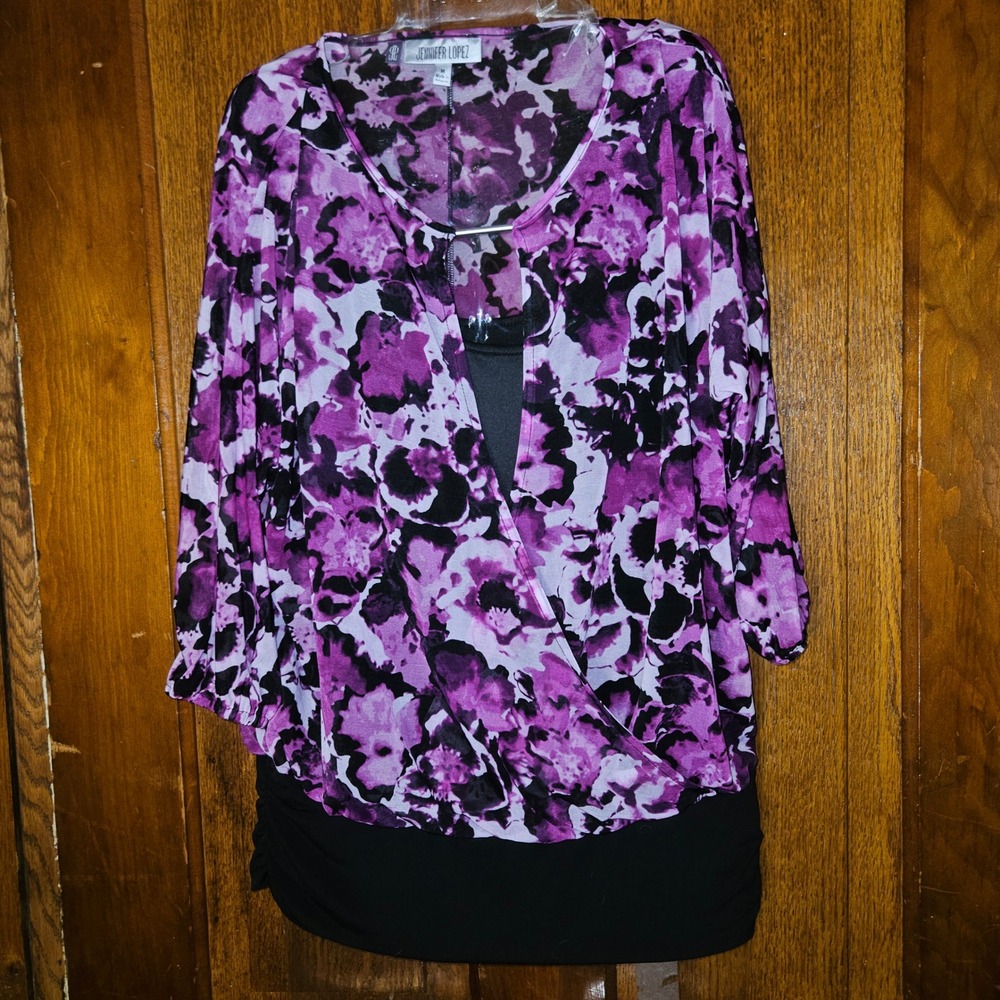 Jennifer Lopez Top Womens Medium Purple Floral Faux Wrap Ruched Banded Blouse